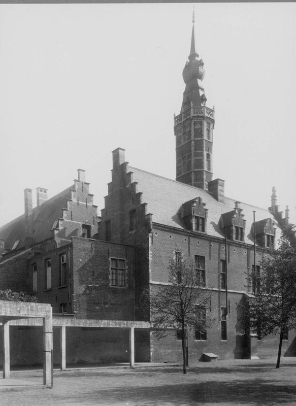 Hof van Busleyden