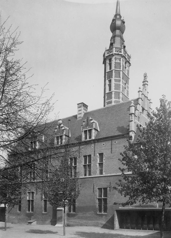 Hof van Busleyden