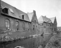 B092308