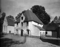 B092398
