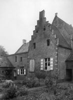 B092410