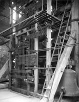 B092667
