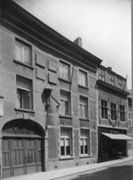 B093614