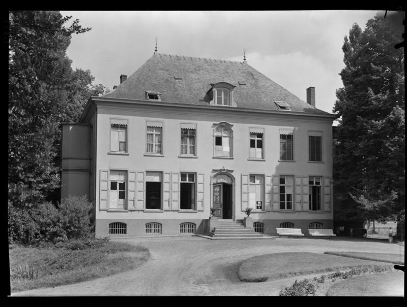 gentilhommière / Bouwwerk[Massenhoven]