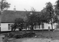 B093993