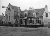 B094000