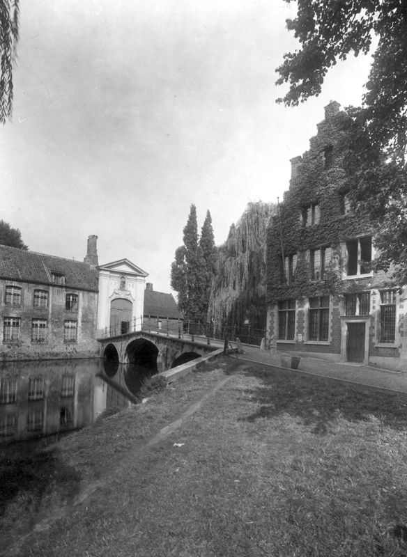 portail / Begijnhof[Brugge]