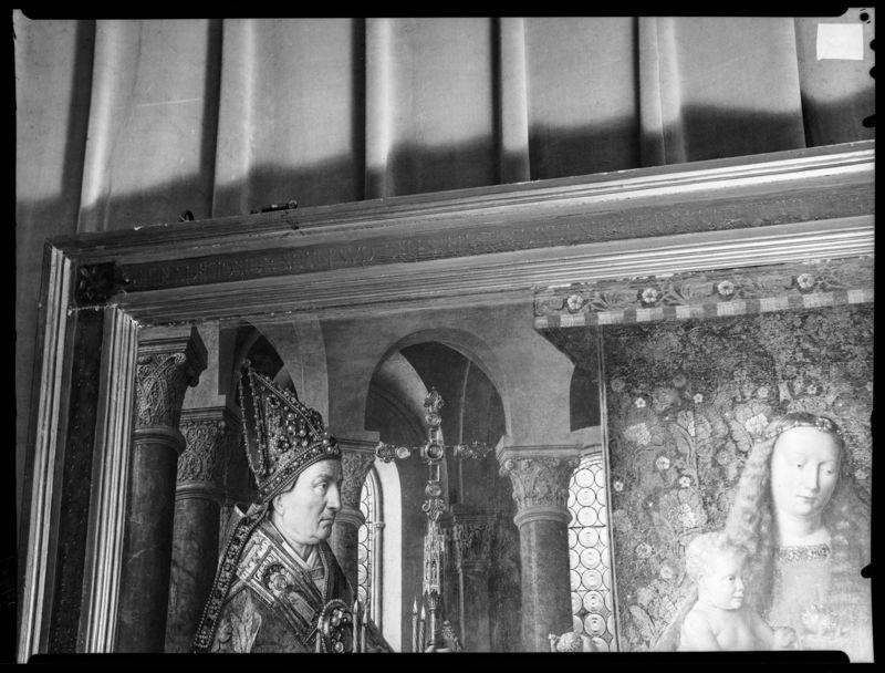 Madonna met kanunnik Joris Van der Paele