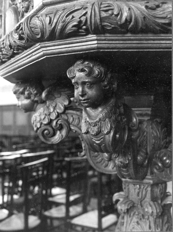 chaire de vérité / Kerk Sint-Amandus[Leeuwergem]