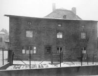 B098789