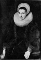 B099047