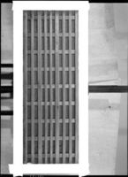 B100587