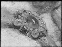 B100945