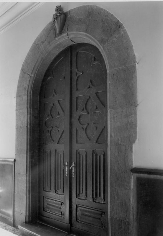 porte d'église / Couvent des Filles de la Croix[en Hors-Château]