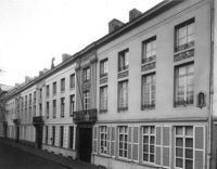 B112815