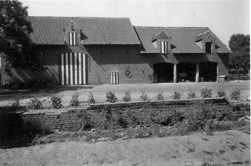 "Het Neerhof" van het kasteel