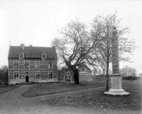 B117838