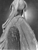 B121976