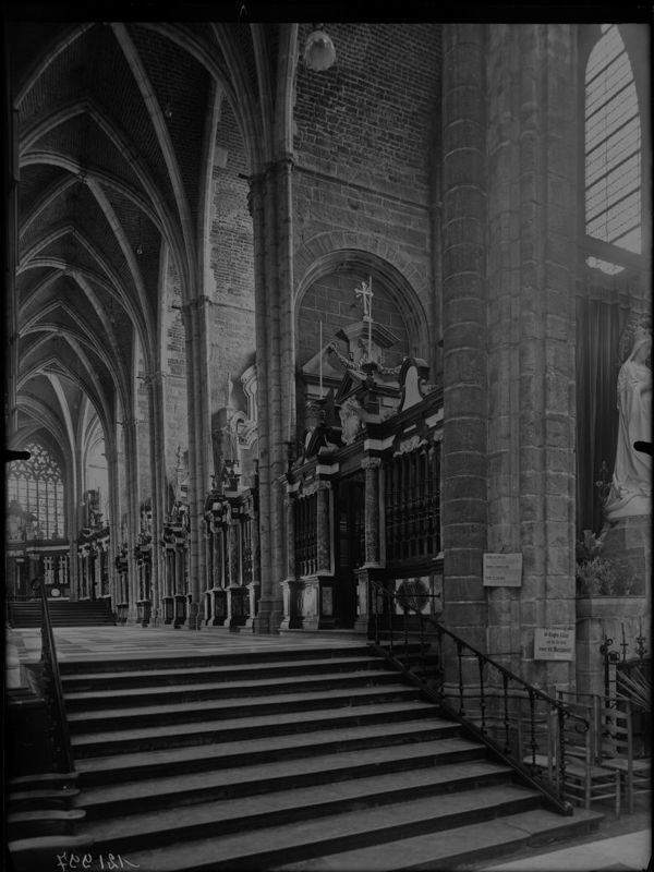 cathédrale / Cathédrale Saint-Bavon[Gand]