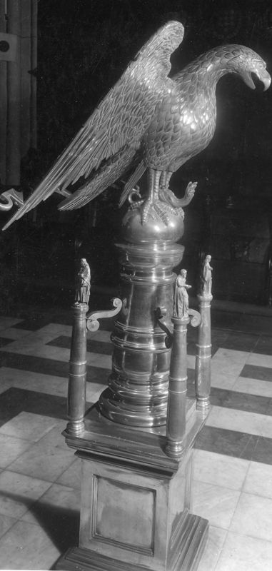aigle-lutrin / Kathedraal Sint-Salvator