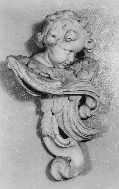 applique décorative[objet] / Musée du Centre Public d'Aide Sociale[Bruxelles]