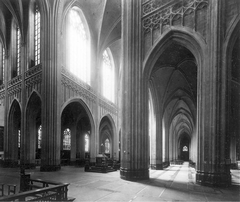 cathédrale / Kathedraal Onze-Lieve-Vrouw ten Hemel opgenomen