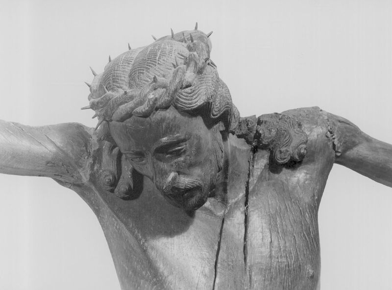Christ en croix dit "Le Beau Dieu de Huy"