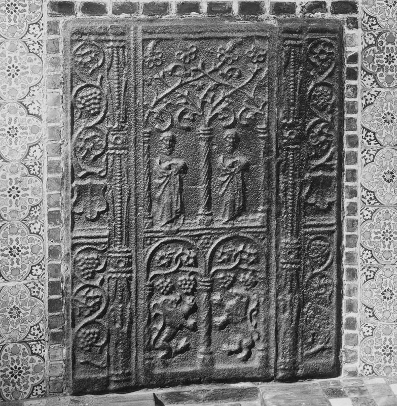 taque de foyer / Museum Mayer van den Bergh