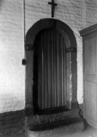 B141873