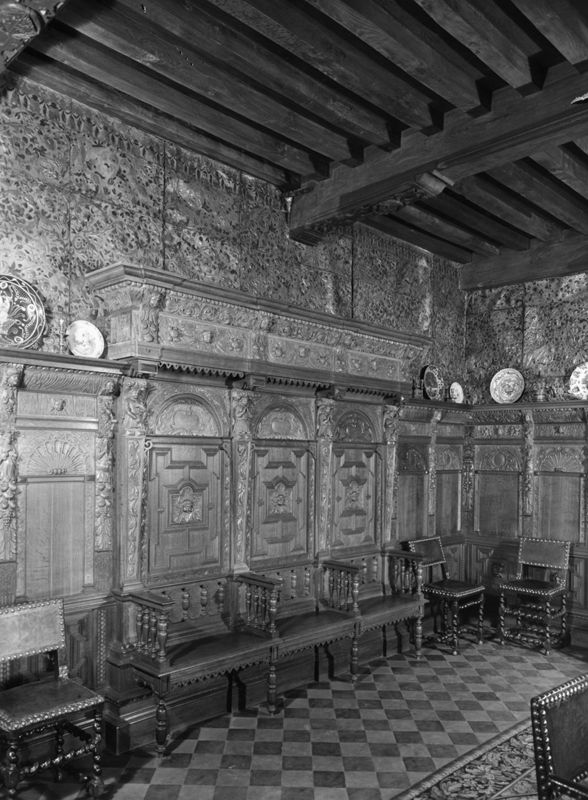 Kasteel Beauvoorde of kasteel Merghelynck