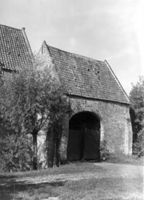 B146282