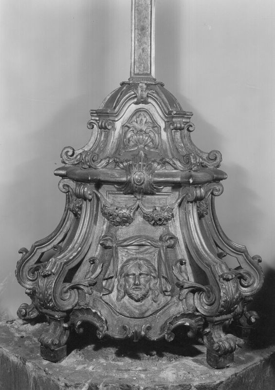 Christ en croix