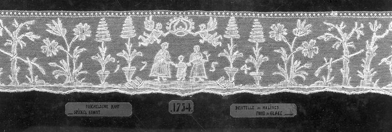 textile[fragment] / Kerk Sint-Catharina[Mechelen]