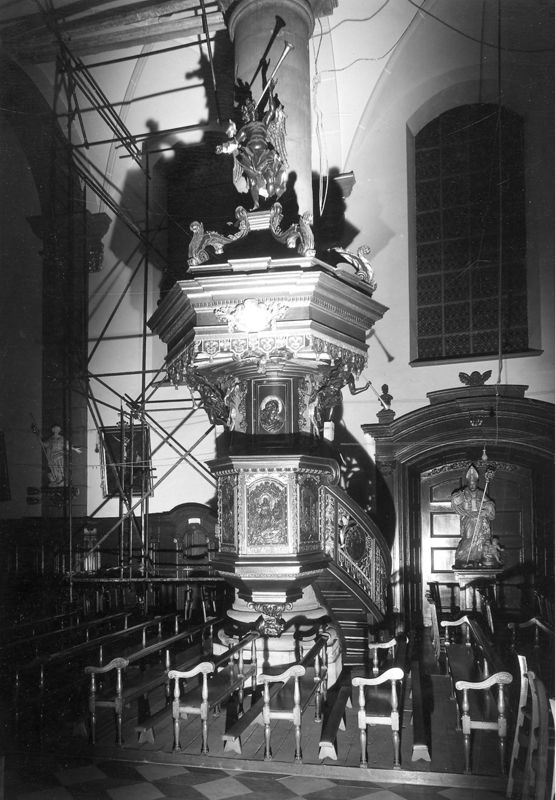 chaire de vérité / Eglise Saint-Nicolas[Liège]