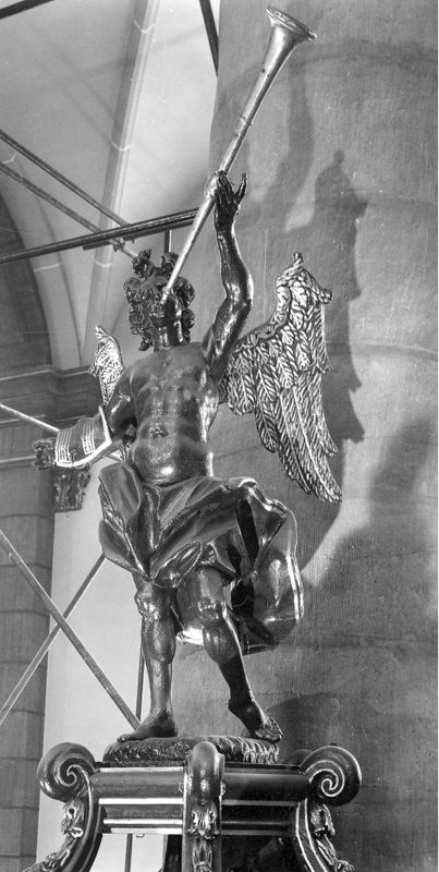 chaire de vérité / Eglise Saint-Nicolas[Liège]