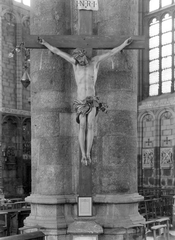 Christ en croix