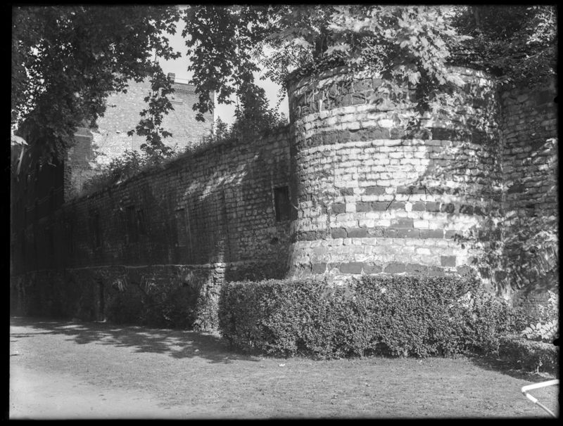 mur d'enceinte / Bouwwerk[Leuven]