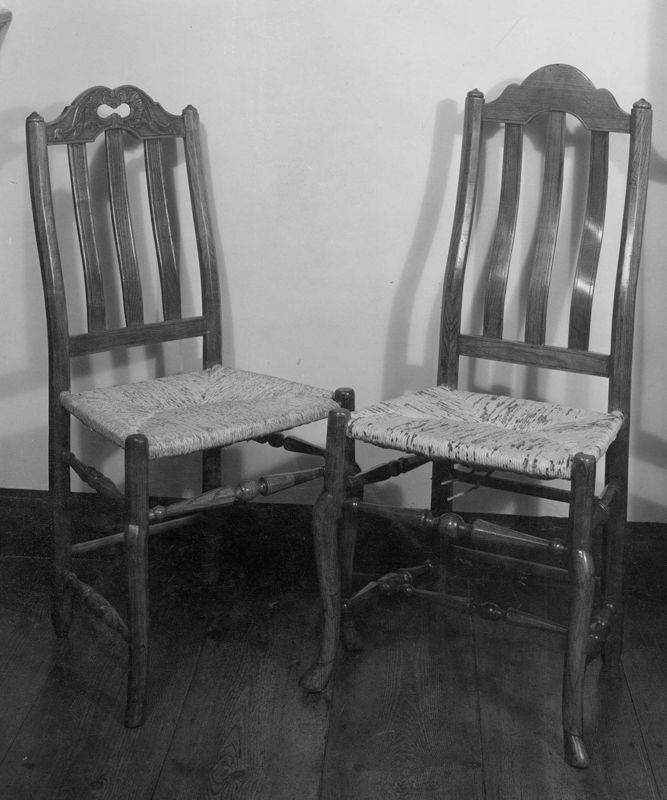 chaise / Couvent des Filles de la Croix[en Hors-Château]
