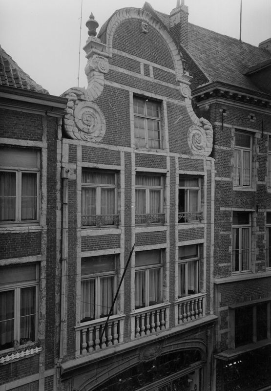woongebouw / Bouwwerk[Leuven]