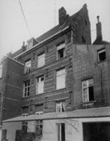 B166323