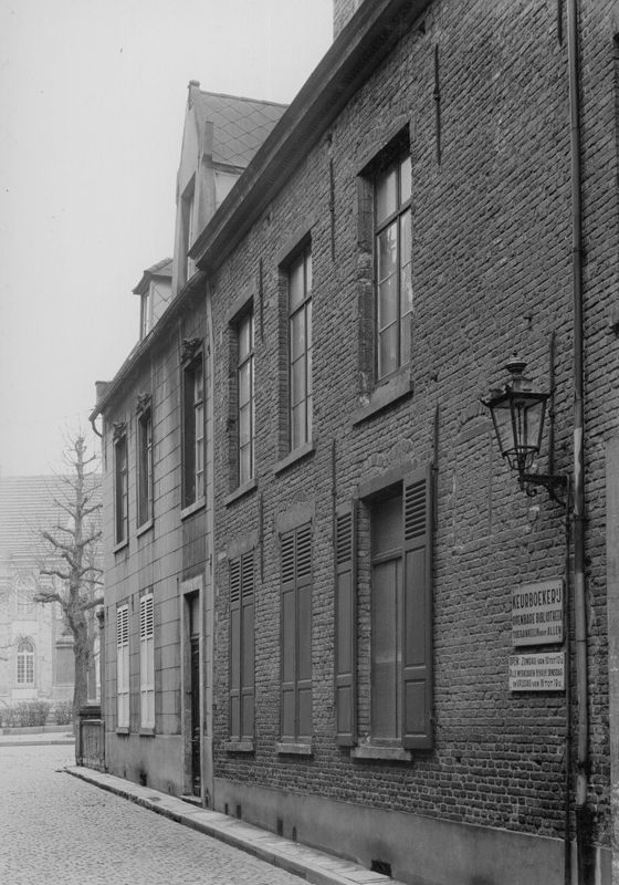 woongebouw / Bouwwerk[Leuven]