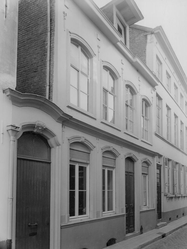 woongebouw / Bouwwerk[Leuven]