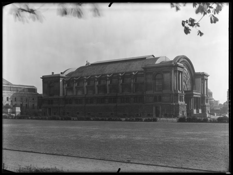 Musées Royaux d'Art et d'Histoire - vues extérieures et construction