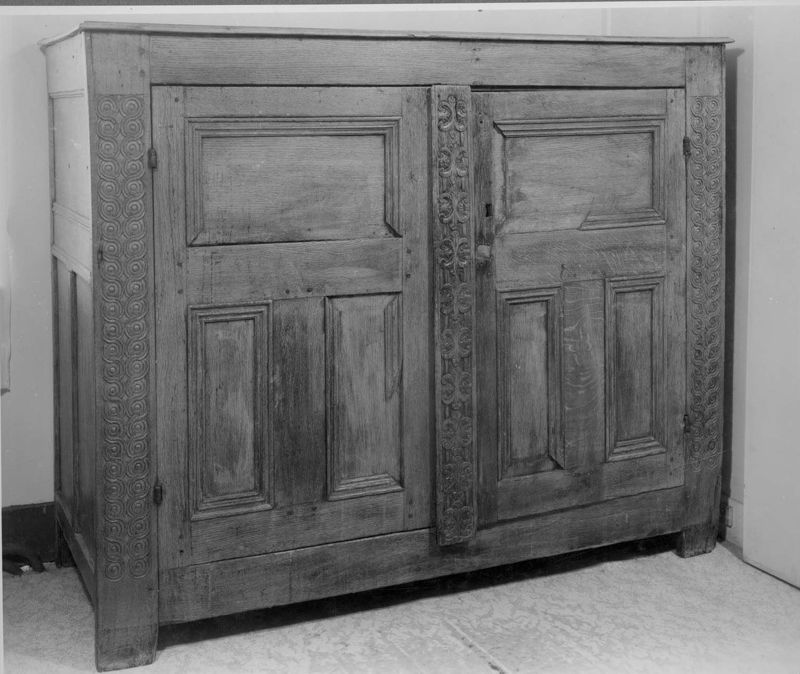 buffet[meuble] / Hospice du Valdor