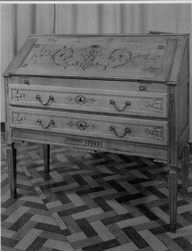 secrétaire[meuble] / Hospice du Valdor