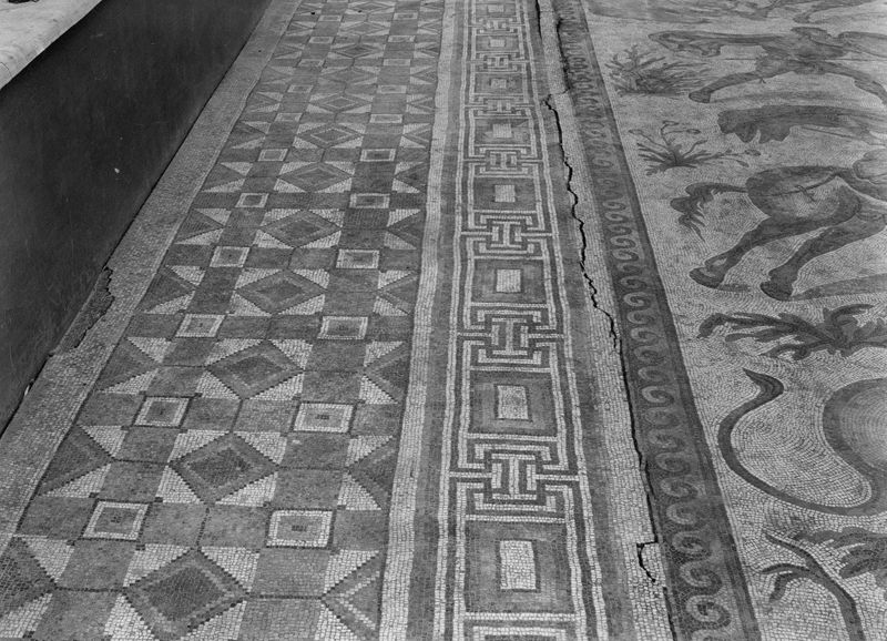 Apamée: grande mosaïque de chasse du Triclinos - Apamea: het grote jachtmozaïek