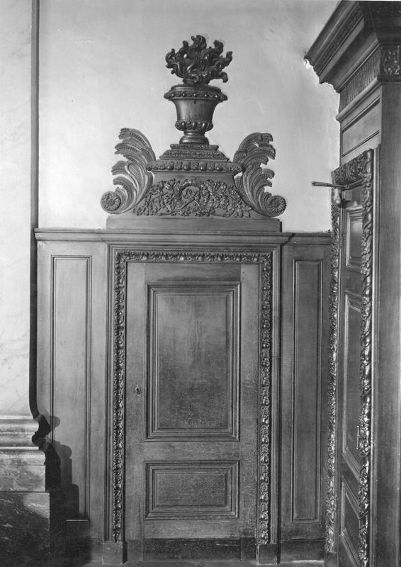 porte intérieure / Abbaye bénédictine de la Paix Notre-Dame