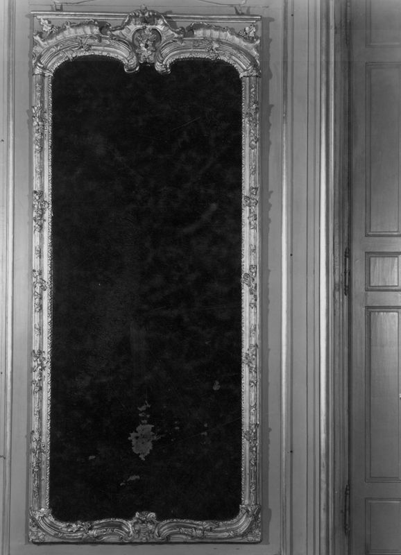 miroir mural / Palais de Justice[Liège]