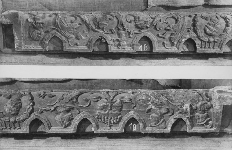 plafond[élément d'architecture] / Musée Chanoine Puissant