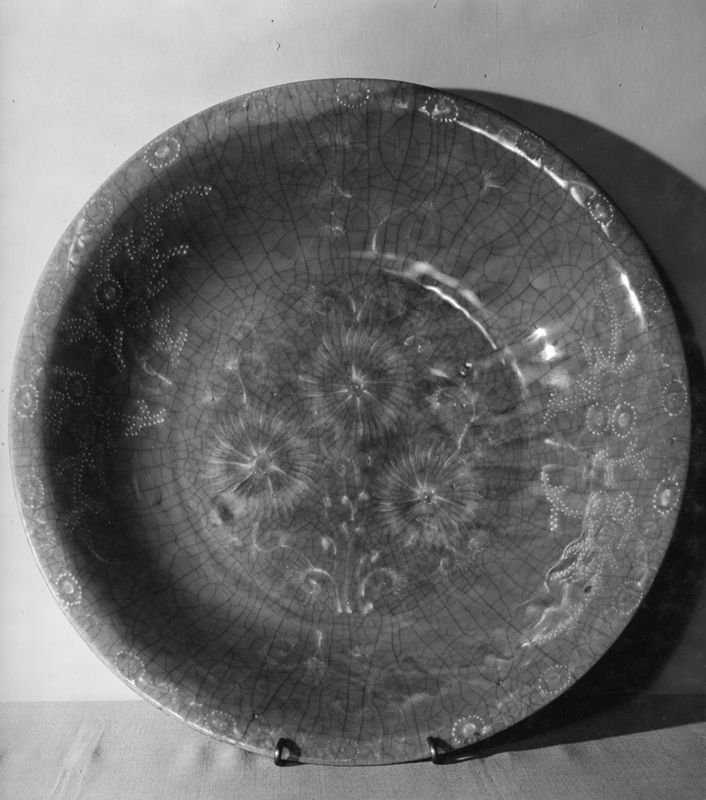 plat / Musées Royaux d'Art et d'Histoire